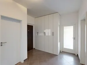 Prodej bytu 3+kk, Praha - Letňany, Štanderova, 82 m2