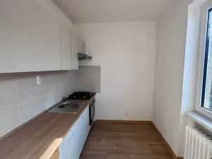Pronájem bytu 1+1, Jirkov, Ervěnická, 35 m2