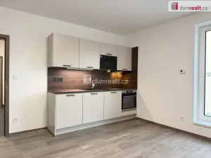 Pronájem bytu 2+kk, Karlovy Vary, Rolavská, 48 m2