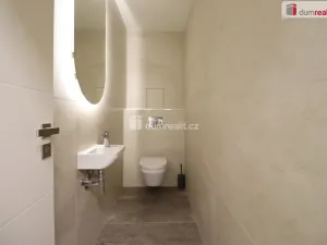 Pronájem bytu 3+kk, Karlovy Vary, Šumavská, 86 m2