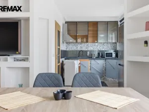 Prodej bytu 2+kk, Karlovy Vary, Horova, 86 m2