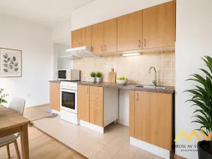 Pronájem bytu 2+kk, Hradec Králové - Kukleny, Pražská třída, 50 m2
