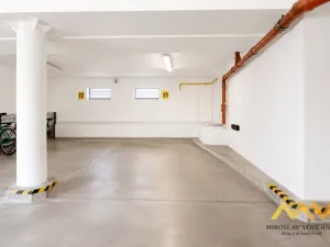 Pronájem bytu 2+kk, Hradec Králové - Kukleny, Pražská třída, 50 m2