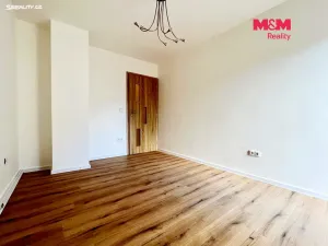 Pronájem rodinného domu, Pchery, Úzká, 63 m2