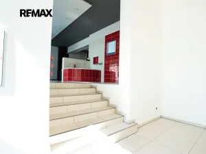 Prodej obchodního prostoru, Kyjov, třída Komenského, 290 m2