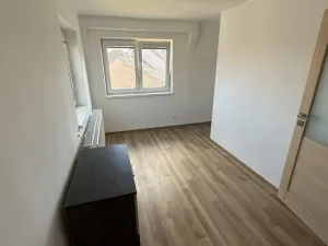 Pronájem rodinného domu, Třebíč, Znojemská, 85 m2