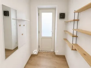 Pronájem bytu 2+kk, Znojmo, Kovářská, 75 m2