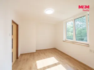 Prodej bytu 3+1, Horšovský Týn - Tasnovice, 71 m2