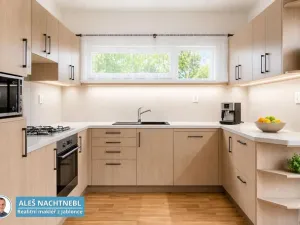 Prodej bytu 4+1, Mnichovo Hradiště, Akátová, 89 m2