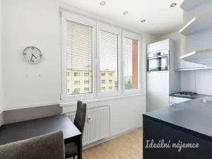 Pronájem bytu 2+1, Praha - Kamýk, Cihlářova, 53 m2
