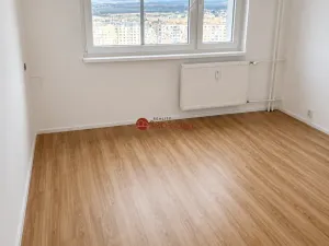 Pronájem bytu 1+1, Chomutov, Zahradní, 35 m2