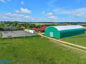 Pronájem zemědělské usedlosti, Líšnice, 358 m2