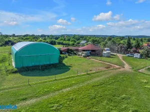 Pronájem zemědělské usedlosti, Líšnice, 358 m2