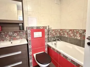 Pronájem bytu 2+1, Hrabyně, 60 m2