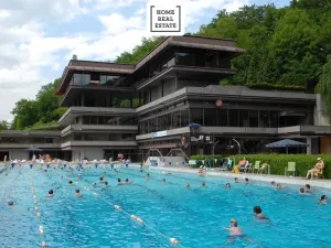 Prodej obchodního prostoru, Karlovy Vary, Šumavská, 150 m2
