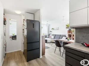 Prodej bytu 3+kk, Praha - Troja, U Pentlovky, 69 m2