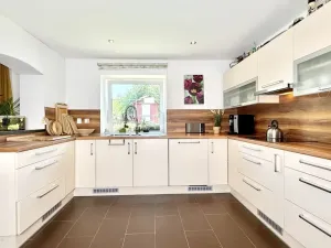 Prodej rodinného domu, Krnov, Guntramovice, 220 m2