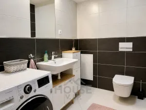Prodej bytu 2+kk, Praha - Dolní Měcholupy, Honzíkova, 61 m2