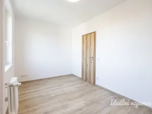 Pronájem bytu 4+1, Praha - Žižkov, Květinková, 74 m2