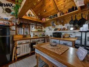 Prodej apartmánu, Všechlapy, 200 m2
