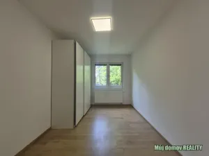 Pronájem rodinného domu, Praha - Klánovice, Smidarská, 120 m2