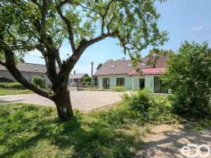 Pronájem bytu 2+1, Máslojedy, 60 m2