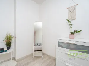 Prodej bytu 2+kk, Mníšek pod Brdy, Jana Šťastného, 53 m2