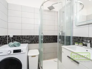 Prodej bytu 2+kk, Mníšek pod Brdy, Jana Šťastného, 53 m2