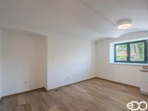 Pronájem bytu 3+kk, Máslojedy, 70 m2