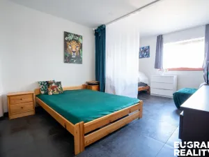 Prodej bytu 4+1, Černošice, Komenského, 97 m2
