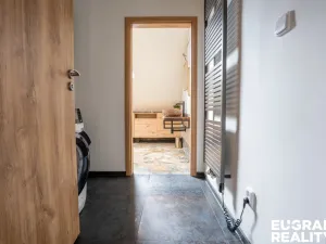 Prodej bytu 4+1, Černošice, Komenského, 97 m2