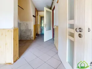 Prodej rodinného domu, Vápenná, 140 m2