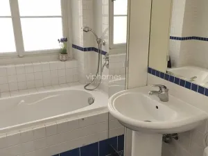 Pronájem bytu 2+1, Praha - Malá Strana, Sněmovní, 85 m2