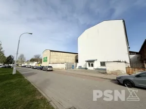 Pronájem skladu, Brno - Komárov, Komárovské nábřeží, 678 m2