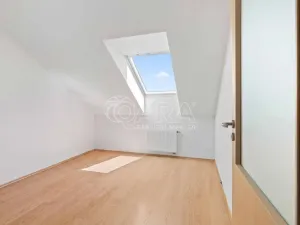 Pronájem bytu 3+kk, Praha - Zbraslav, Elišky Přemyslovny, 67 m2