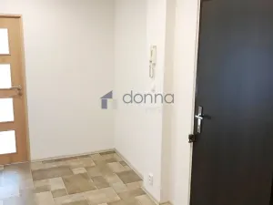 Pronájem bytu 2+kk, Praha, Rezlerova, 51 m2