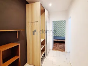 Pronájem bytu 1+1, Praha, Evropská, 37 m2
