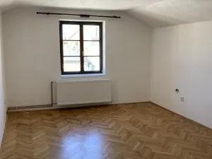 Pronájem bytu 3+1, Pardubice - Pardubice-Staré Město, Svaté Anežky České, 70 m2