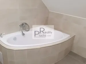 Prodej bytu 2+kk, Hevlín, 63 m2