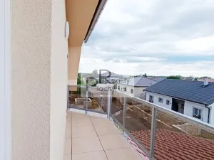 Prodej bytu 2+kk, Hevlín, 63 m2