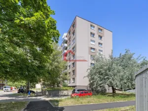 Prodej bytu 2+1, Břeclav, sídl. Dukelských hrdinů, 57 m2
