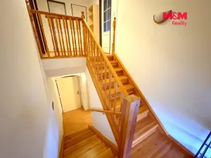Prodej restaurace, Velké Žernoseky, 438 m2