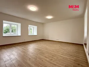 Pronájem bytu 2+1, Hobšovice - Skůry, 78 m2