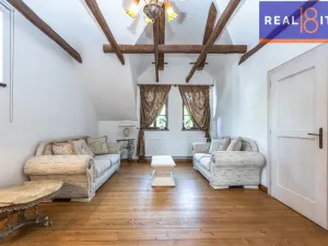 Prodej rodinného domu, Průhonice, Hlavní, 128 m2