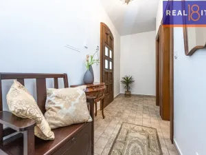 Prodej rodinného domu, Průhonice, Hlavní, 128 m2