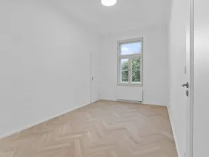 Pronájem bytu 4+kk, Praha - Nusle, Sezimova, 87 m2