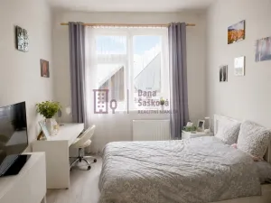 Pronájem bytu 1+kk, Jindřichův Hradec - Jindřichův Hradec I, Komenského, 27 m2