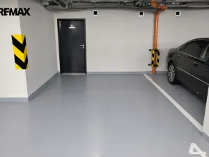 Pronájem garážového stání, Praha - Smíchov, Na Neklance, 25 m2