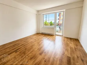 Pronájem bytu 2+kk, Kladno, Vojtěcha Lanny, 58 m2