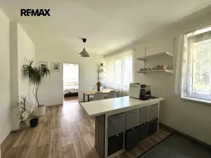 Prodej bytu 4+kk, Dubno, 72 m2